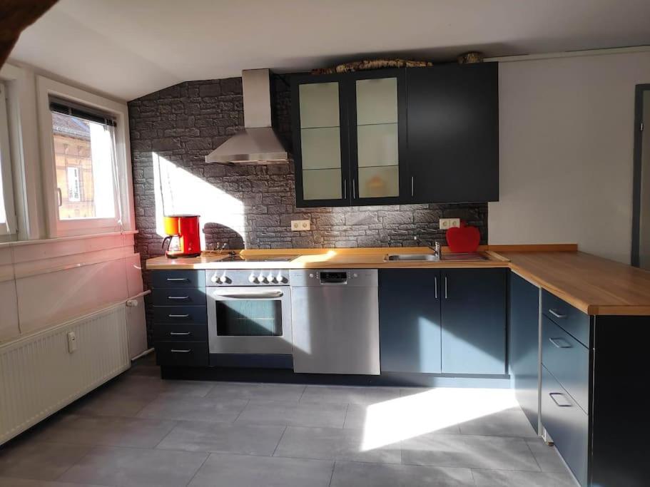 Grosse 130 M2 Gemuetliche Wohnung Im Herzen Tribergs 特里贝格 外观 照片